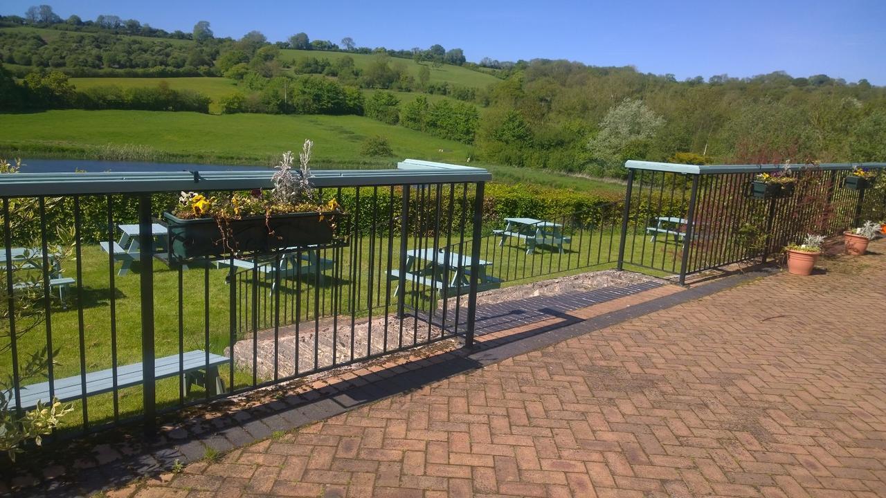 Cameley Lodge - Self Catering Temple Cloud Экстерьер фото