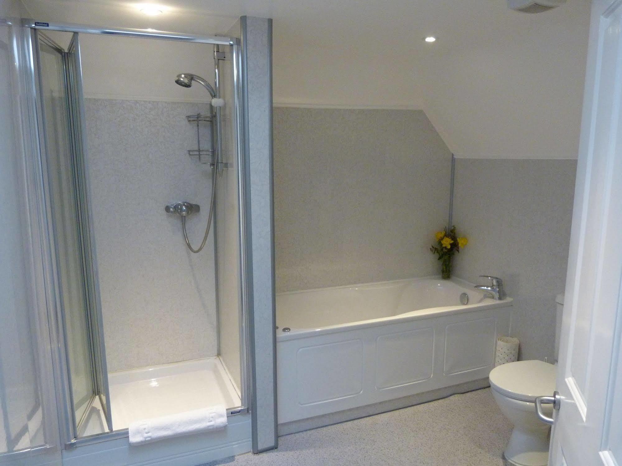 Cameley Lodge - Self Catering Temple Cloud Экстерьер фото