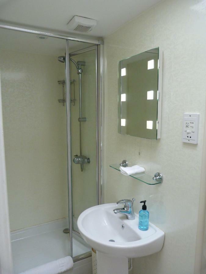 Cameley Lodge - Self Catering Temple Cloud Экстерьер фото